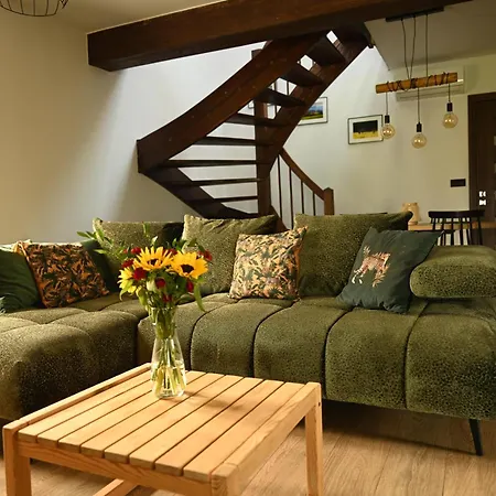 Mirsk Apartment *